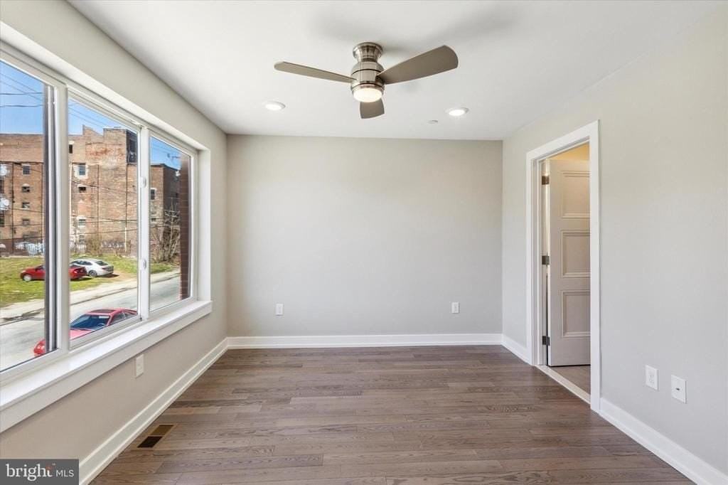 1407 N 8th St ## 9 - Photo 5 of 16