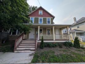 406 Comstock St - Photo 1 of 1