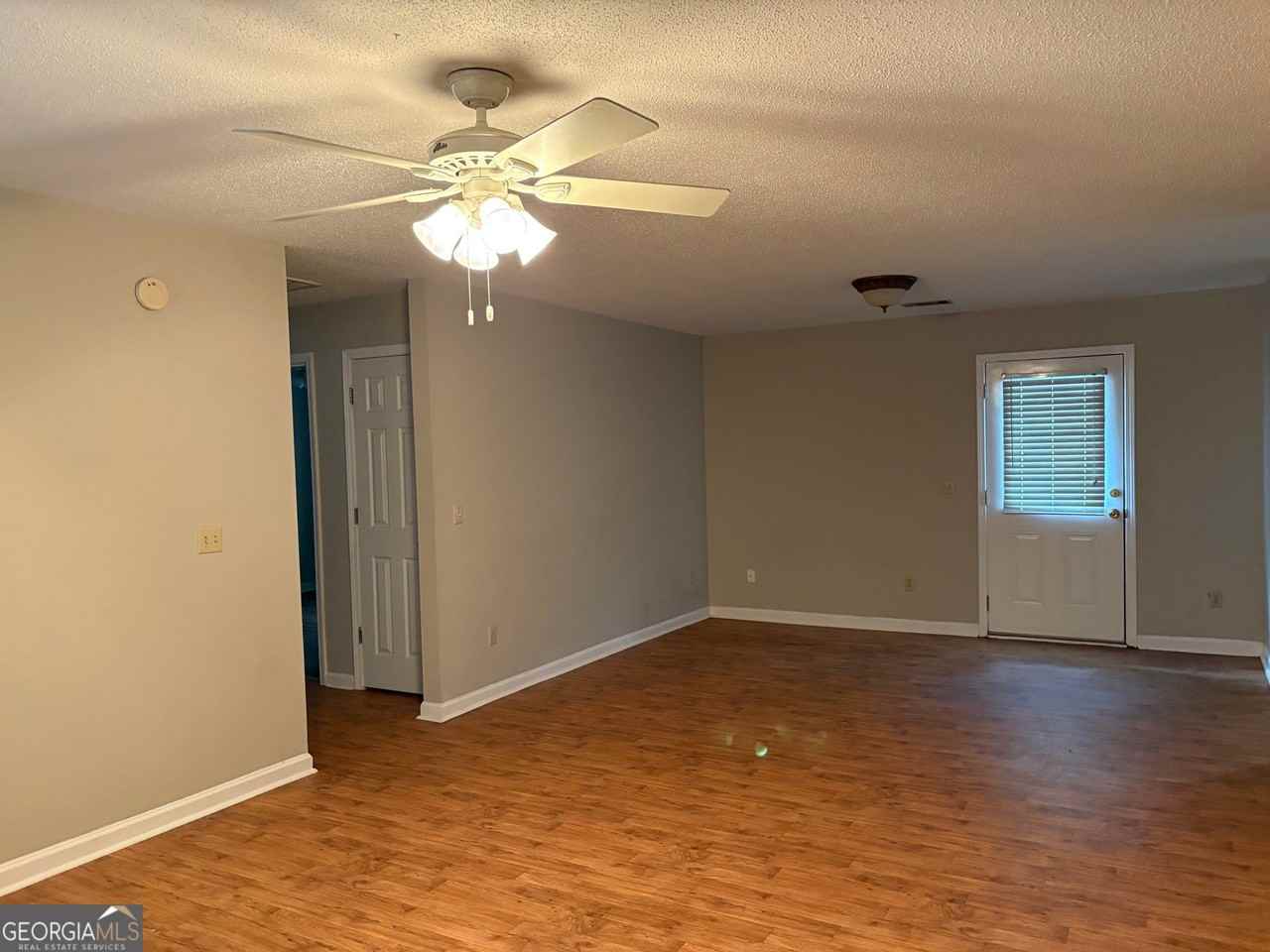 116 Harden Rd - Photo 2 of 17