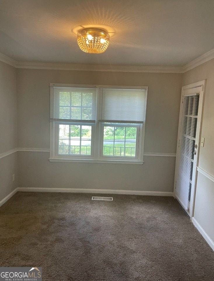1589 Pinehurst Dr Sw - Photo 3 of 6