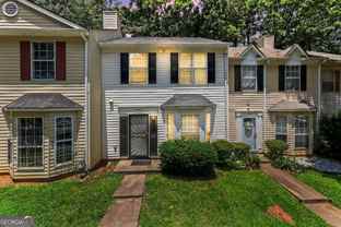 5582 Stonington Trace Pkwy - Photo 1 of 1