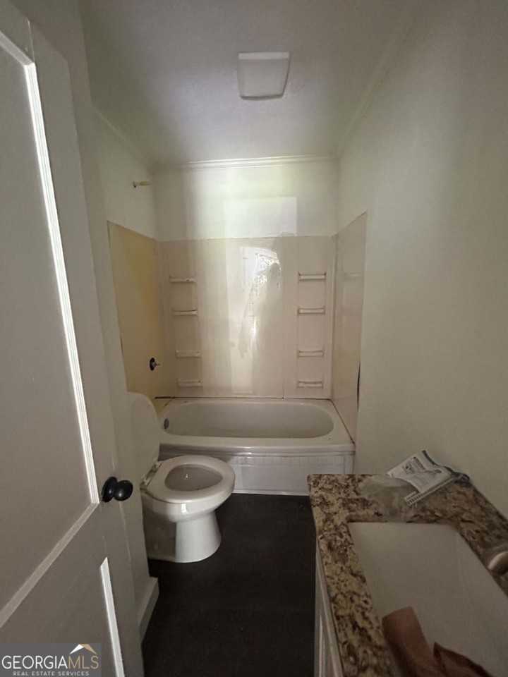 3850 Mercer St - Photo 6 of 8