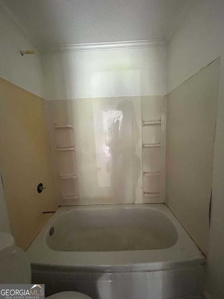3850 Mercer St - Photo 7 of 8
