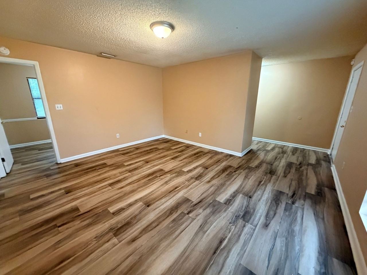 1235 Ponderosa Dr - Photo 4 of 14
