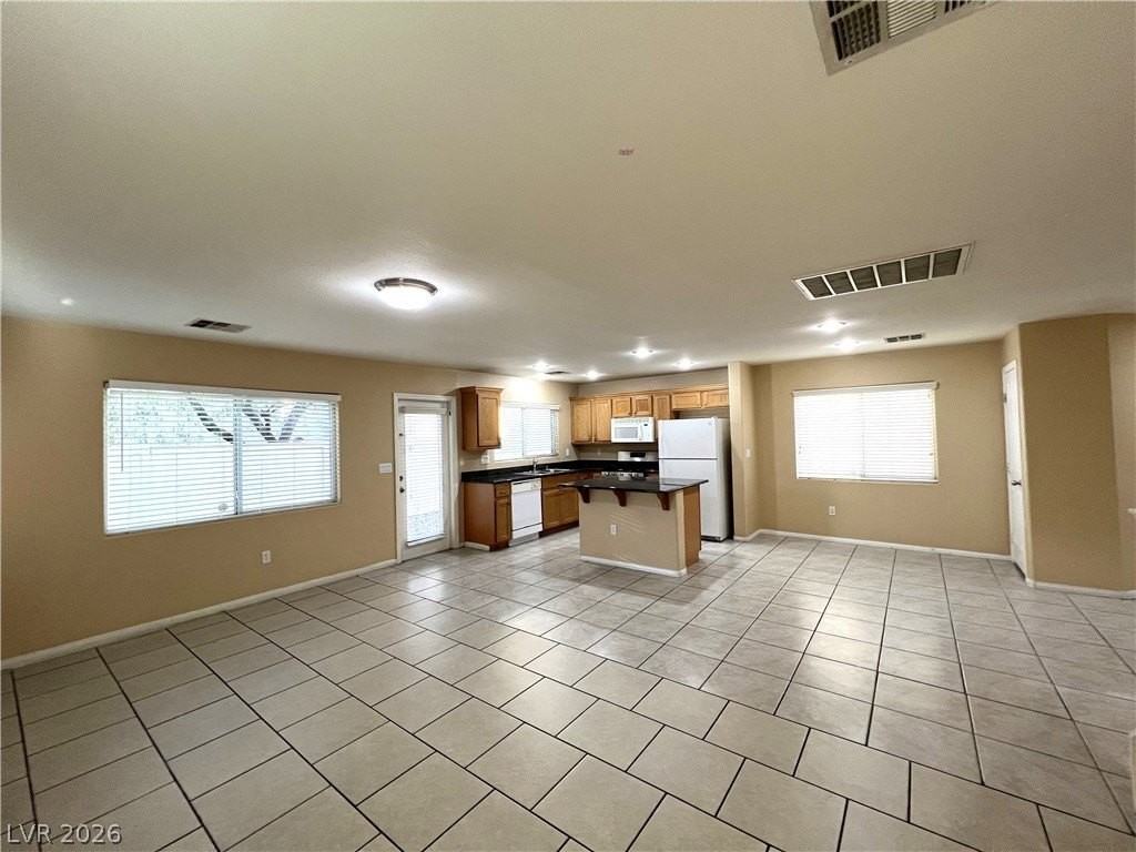 7366 Lagoon Blue St - Photo 5 of 32