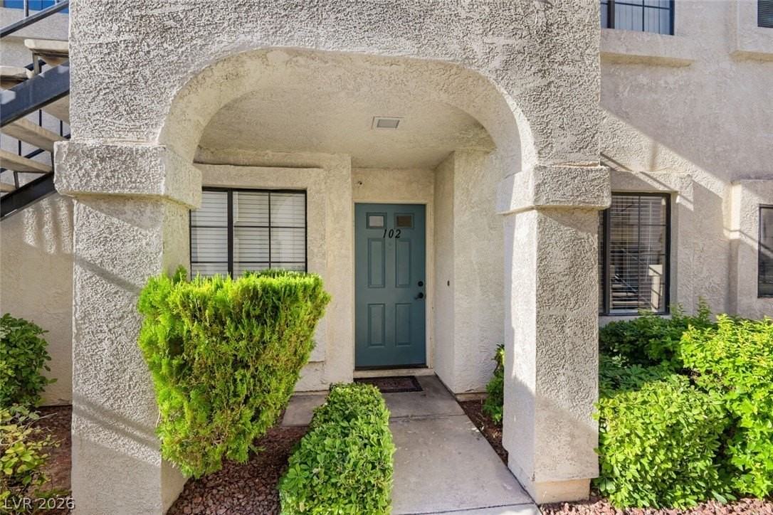 4860 Nara Vista Way #102 - Photo 2 of 28