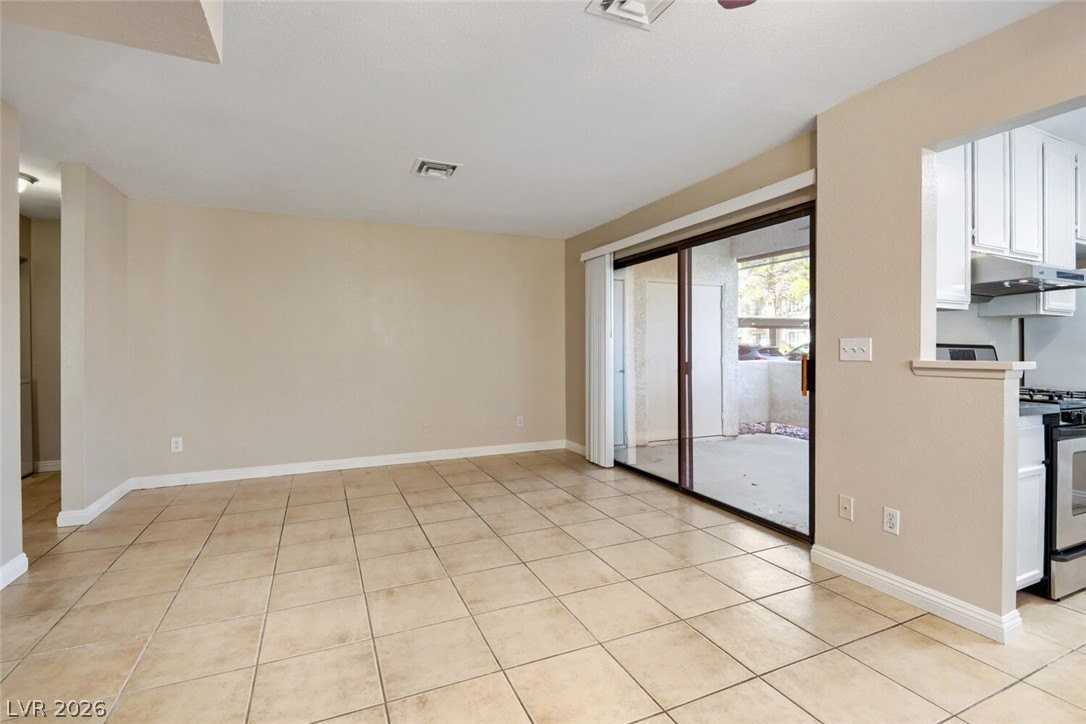 4860 Nara Vista Way #102 - Photo 7 of 28