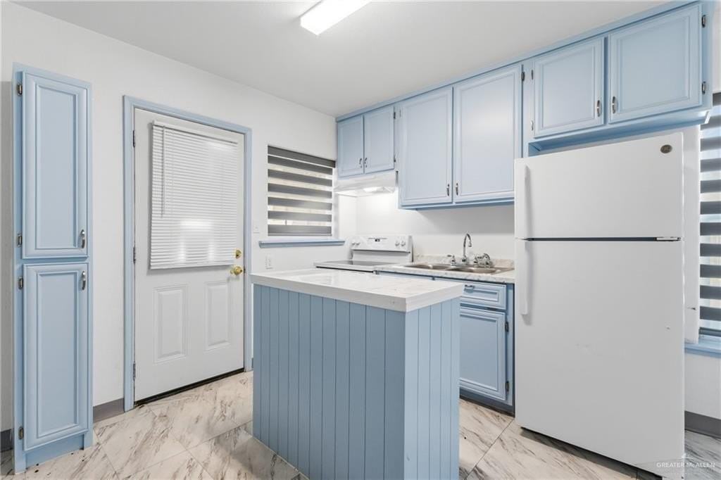 109 Ash St #C - Photo 4 of 16