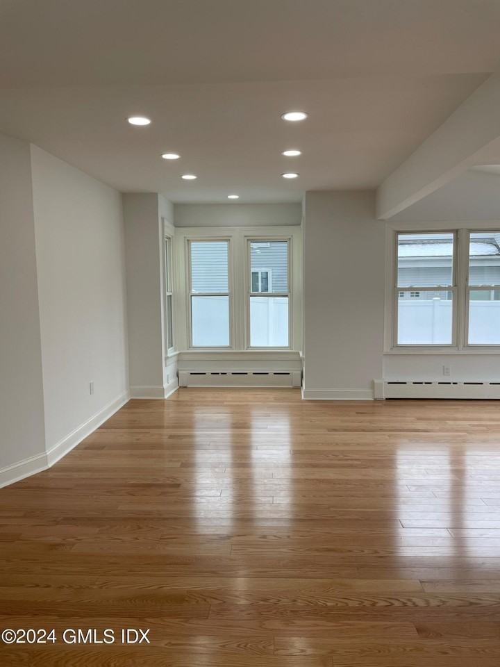 74 N Water St - Photo 6 of 24