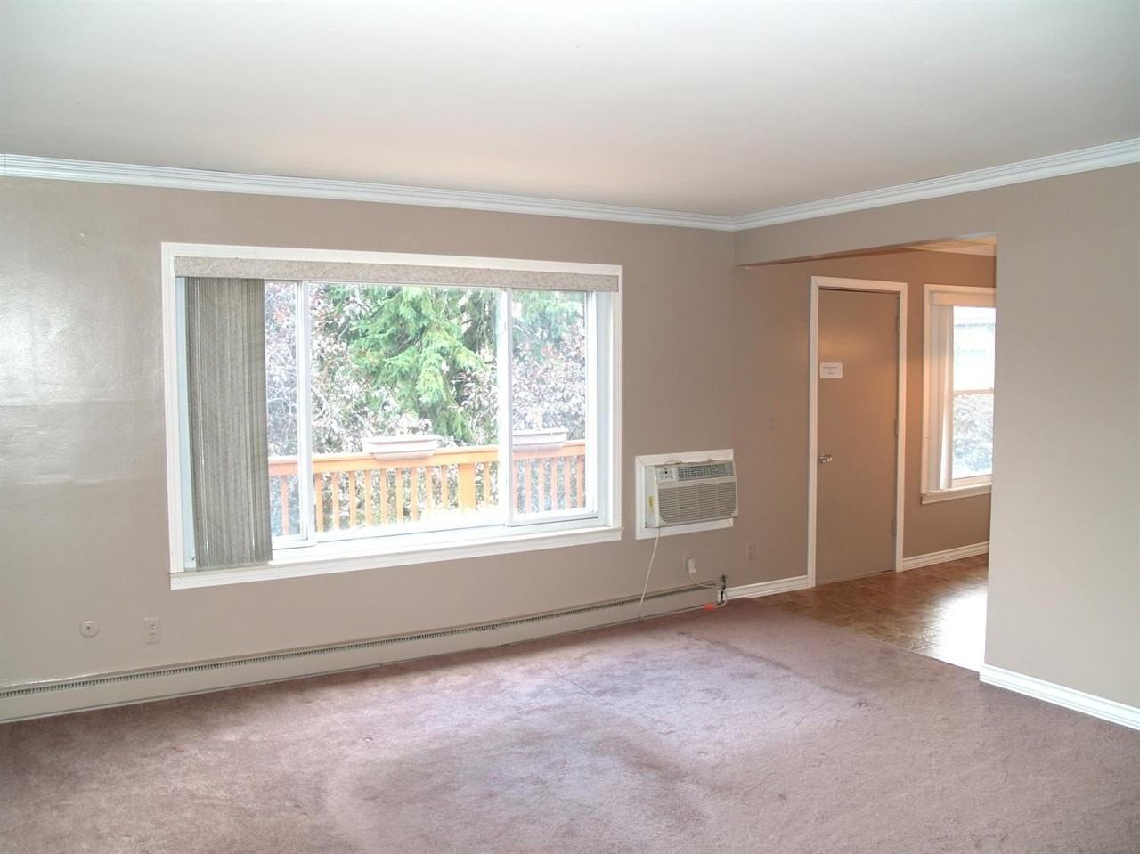 4206 Packard St #6 - Photo 3 of 16