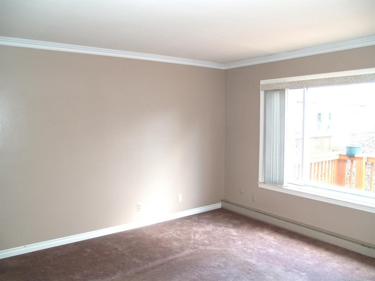 4206 Packard St #6 - Photo 4 of 16