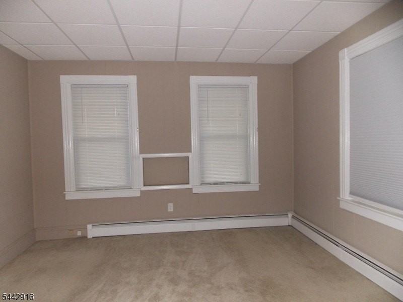 43 E Somerset St - Photo 4 of 9