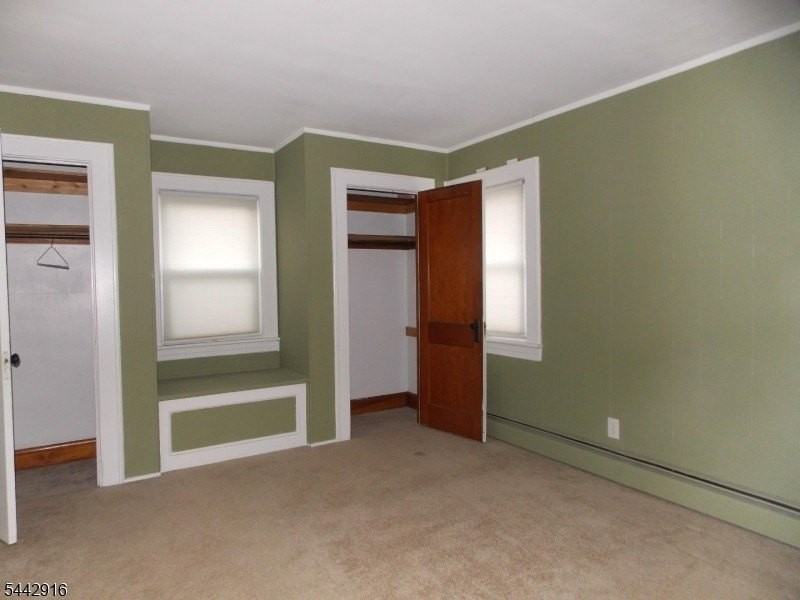 43 E Somerset St - Photo 6 of 9