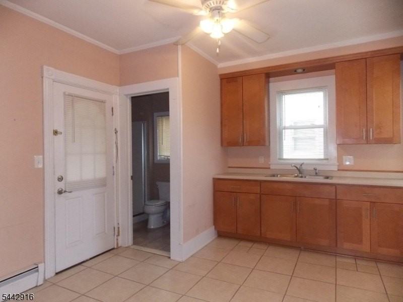 43 E Somerset St - Photo 7 of 9