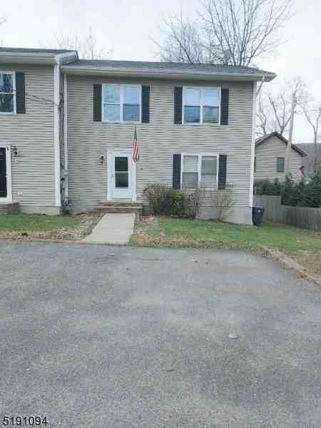 3 Teneyck Ave #B - Photo 2 of 25