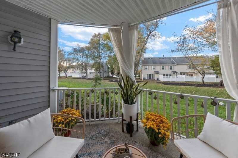 3207 Winder Dr - Photo 3 of 20