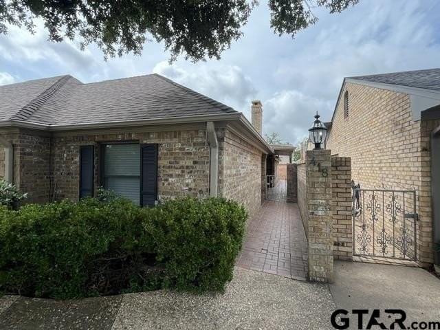 418 Woodland Hills Dr - Photo 2 of 27