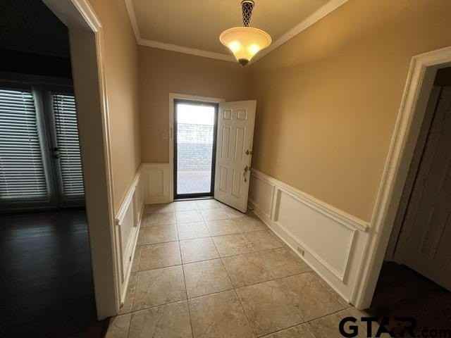 418 Woodland Hills Dr - Photo 3 of 27