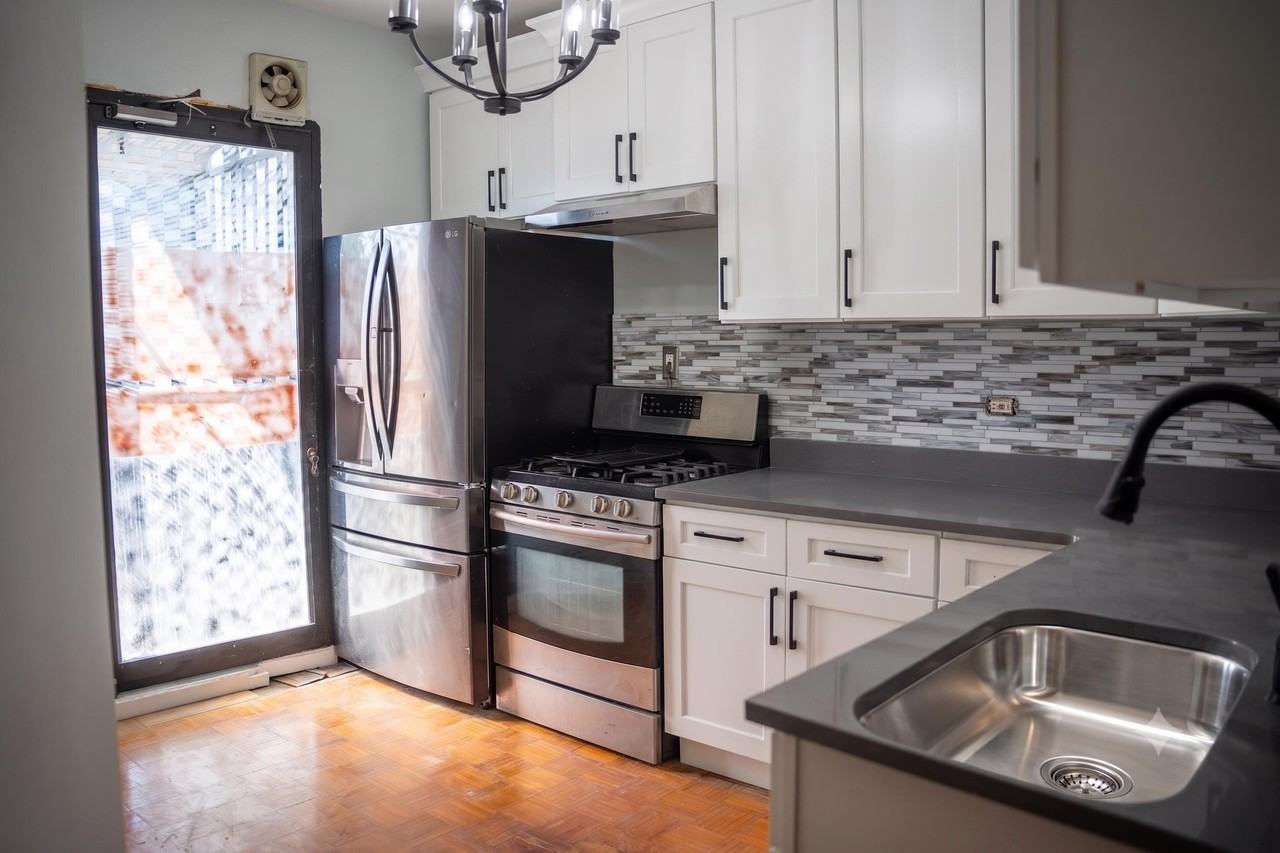 543 W Side Ave #2