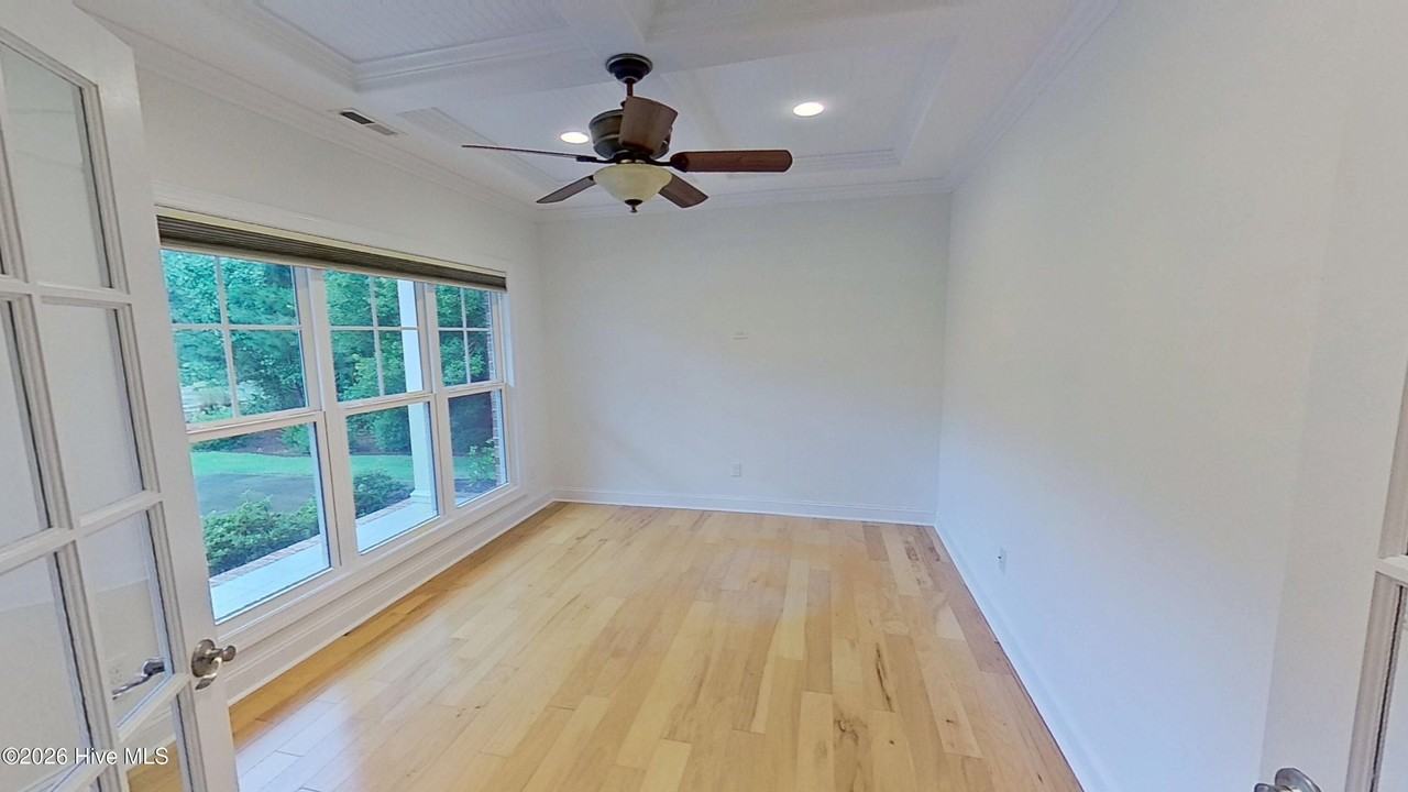 1336 Cape Fear National Dr - Photo 4 of 38