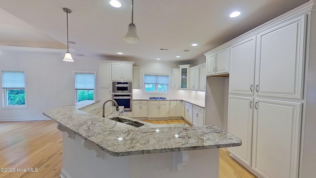 1336 Cape Fear National Dr - Photo 6 of 38