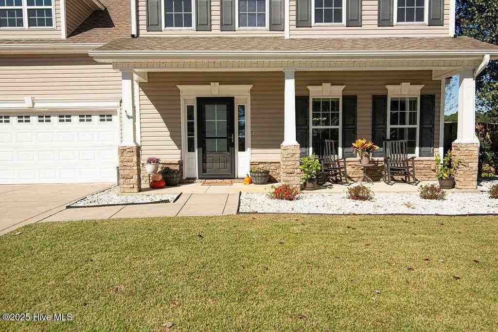 218 Maidstone Dr - Photo 4 of 38