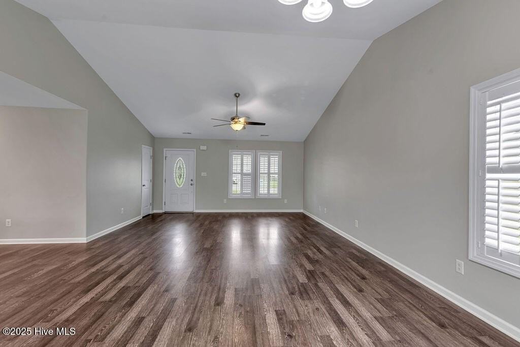 202 Cottage Brook Ct - Photo 4 of 28