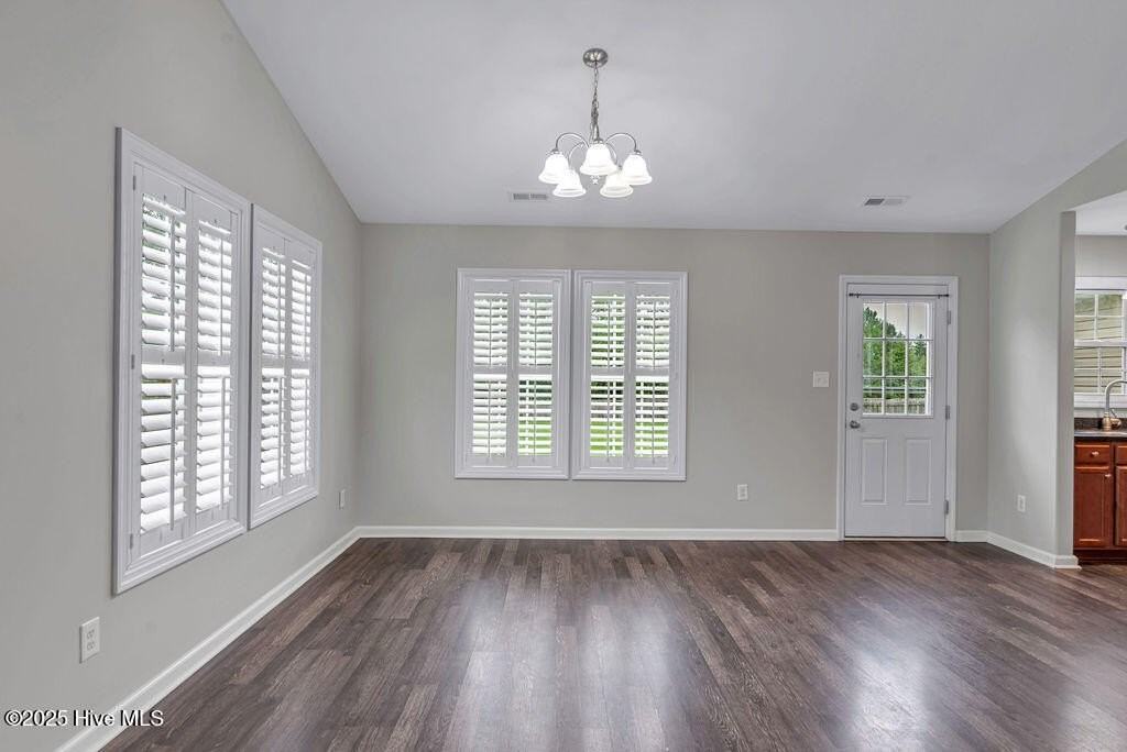 202 Cottage Brook Ct - Photo 6 of 28