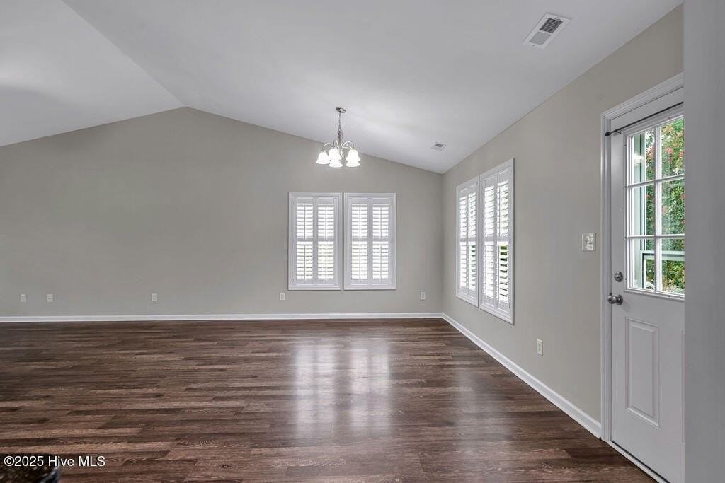 202 Cottage Brook Ct - Photo 7 of 28
