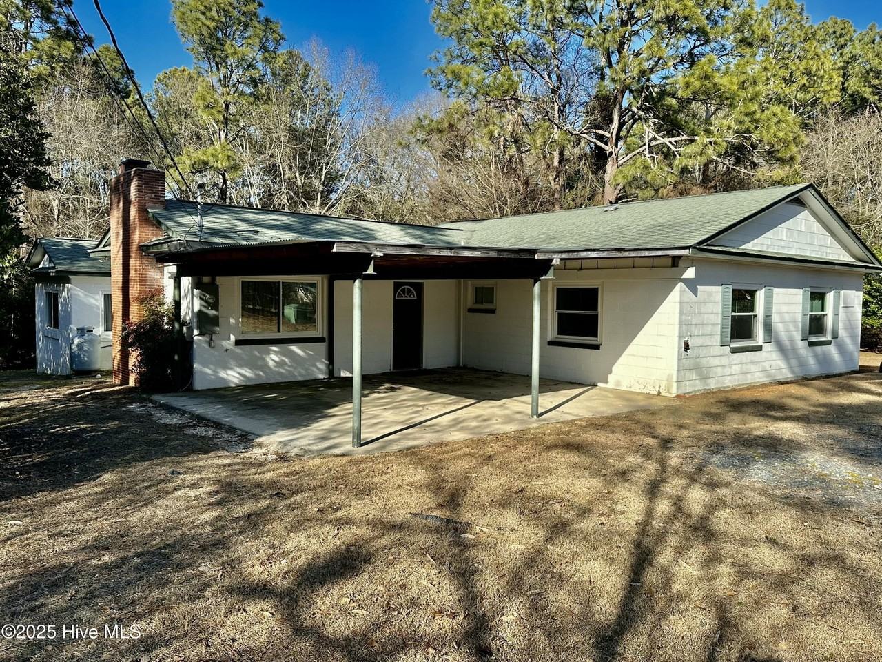 4320 Nc Highway 73 - Photo 3 of 44