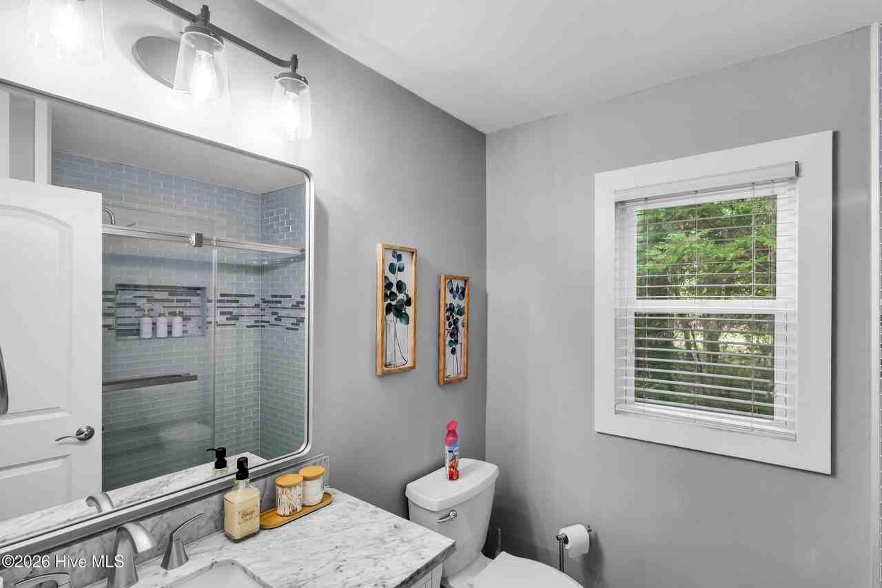 2317 Country Club Rd - Photo 7 of 37