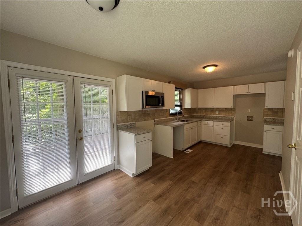 650 Morton Rd - Photo 3 of 13