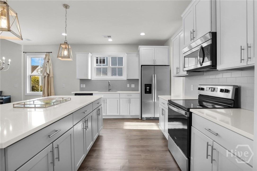 102 Oakdene Rd - Photo 4 of 33