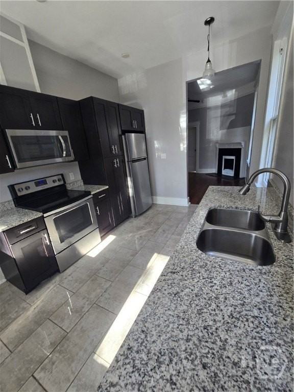 309 E 37th St - Photo 3 of 16