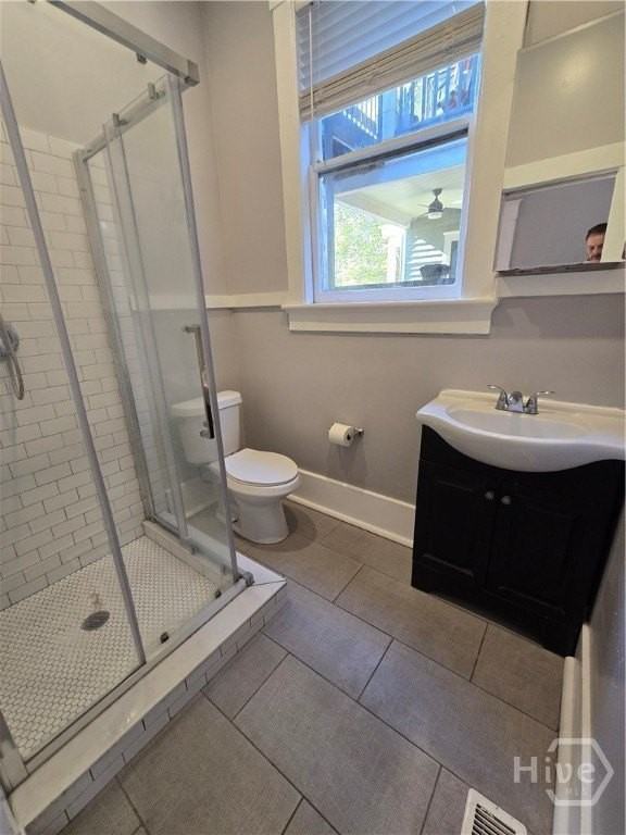 309 E 37th St - Photo 5 of 16