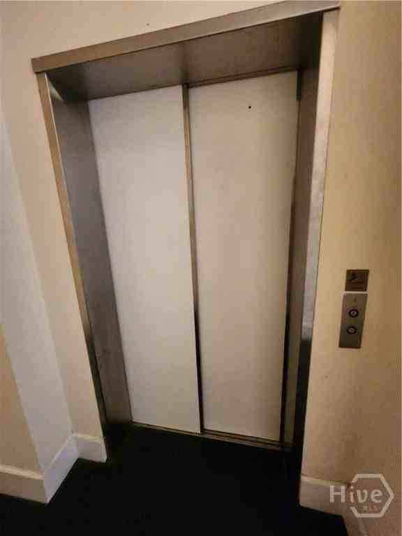 101 W Oglethorpe Ave #407 - Photo 3 of 31