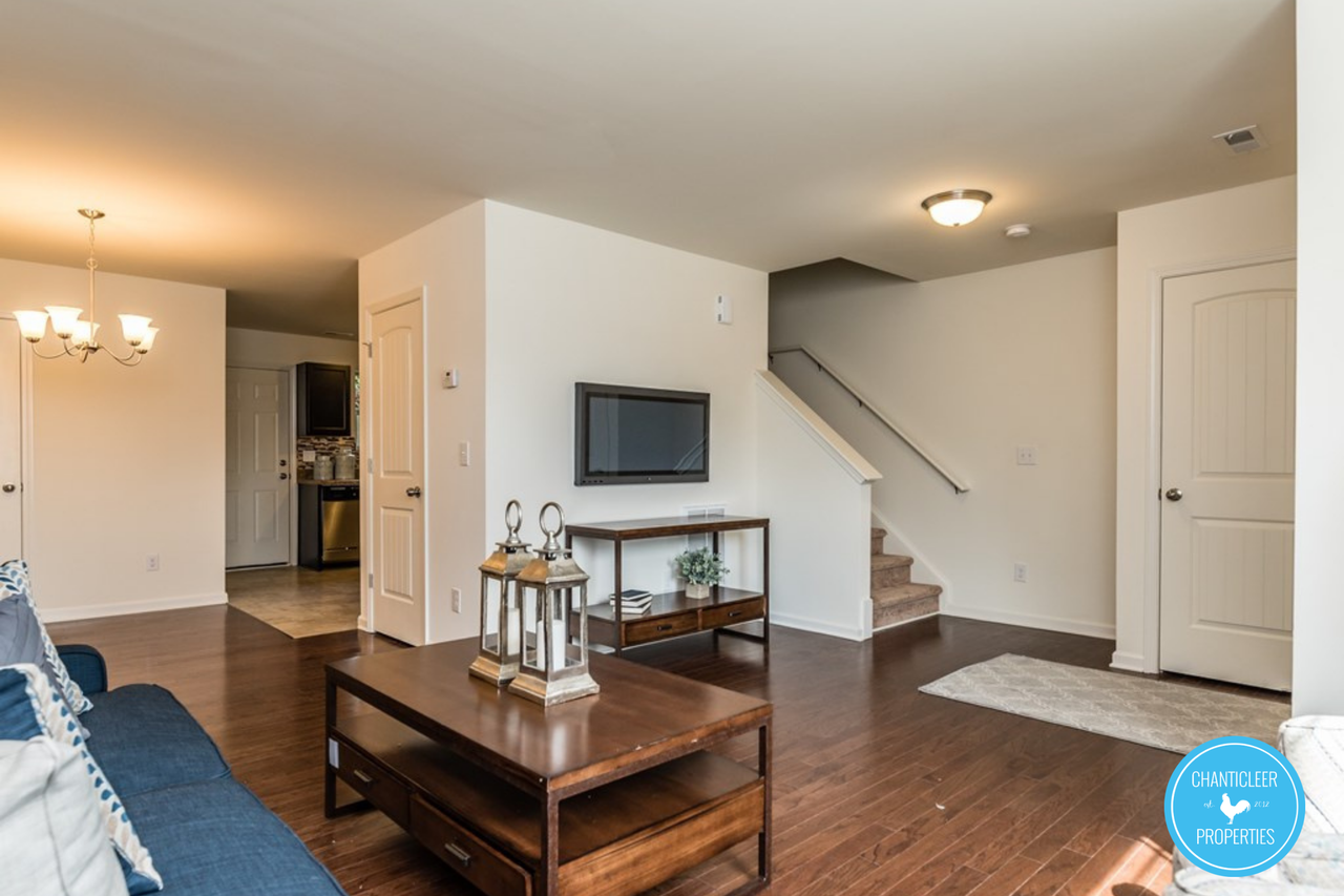 515 Hobkirks Pl #1 - Photo 3 of 16