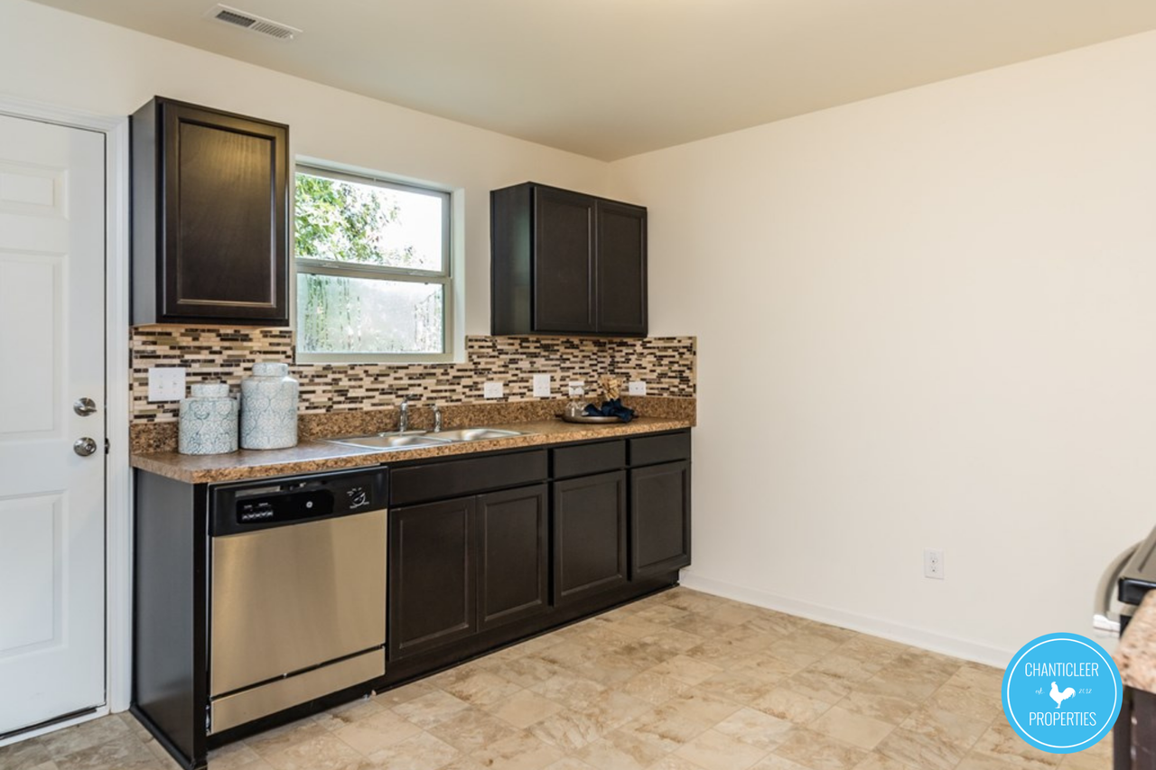 515 Hobkirks Pl #1 - Photo 6 of 16