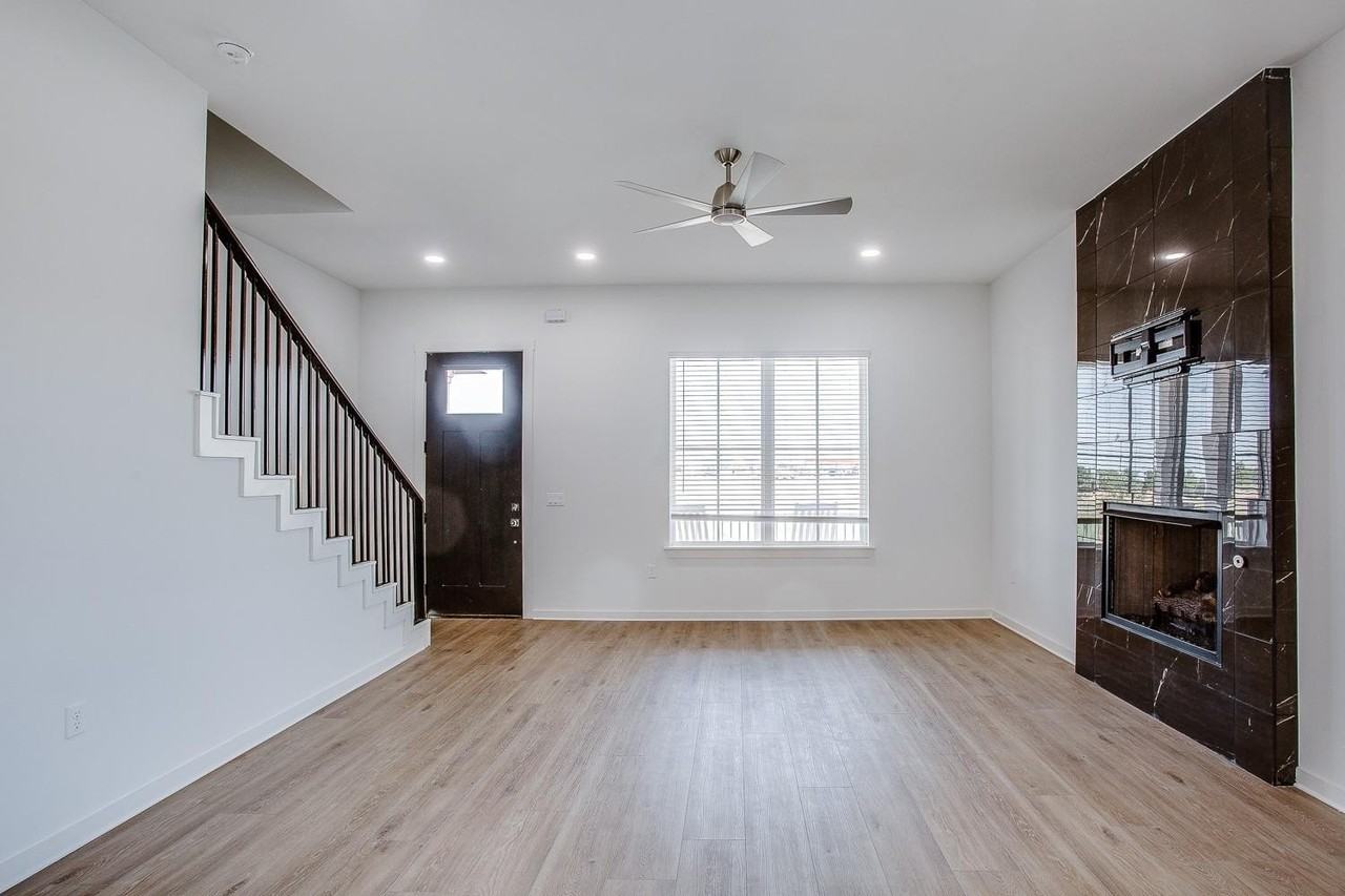 11518 Savannah Ave - Photo 4 of 19