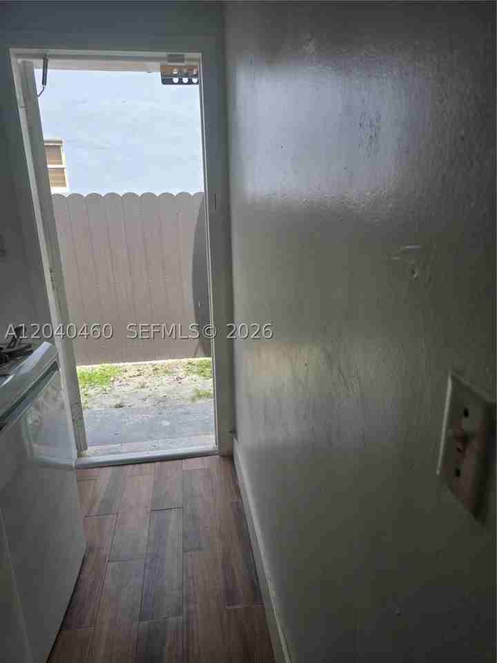 1340 Ne 145th St #1 - Photo 3 of 3