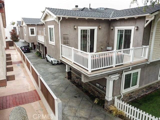2109 Grant Ave #A - Photo 2 of 5
