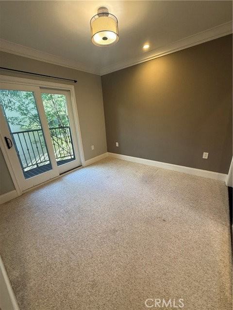 158 S Sierra Madre Blvd - Photo 2 of 8
