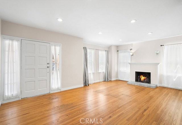 247 W Santa Anita Ave - Photo 5 of 8