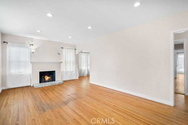 247 W Santa Anita Ave - Photo 7 of 8