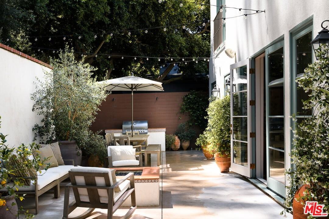 3810 Dixie Canyon Ave - Photo 4 of 8