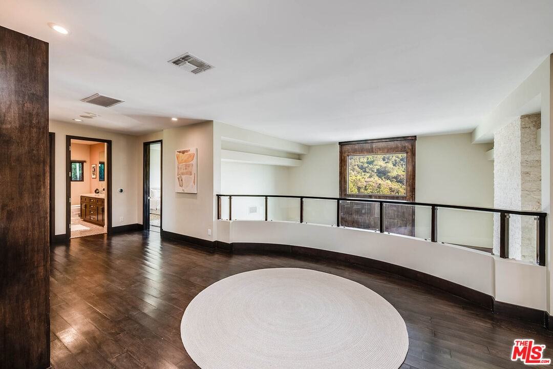 11470 Dona Evita Dr - Photo 3 of 4