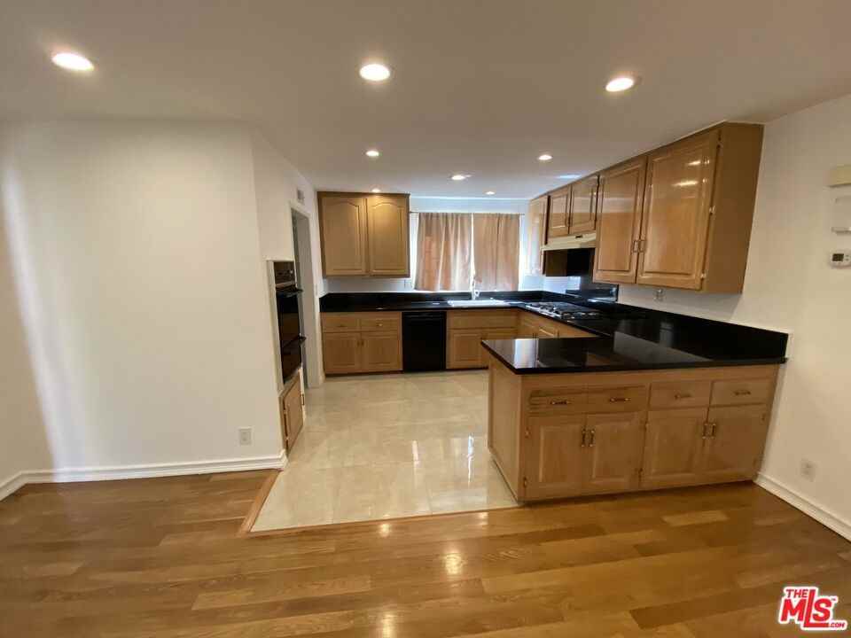 6721 Melba Ave - Photo 2 of 8
