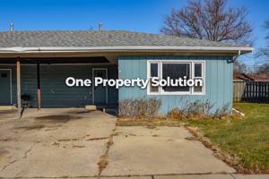 featured image of 1335 Logan St #1