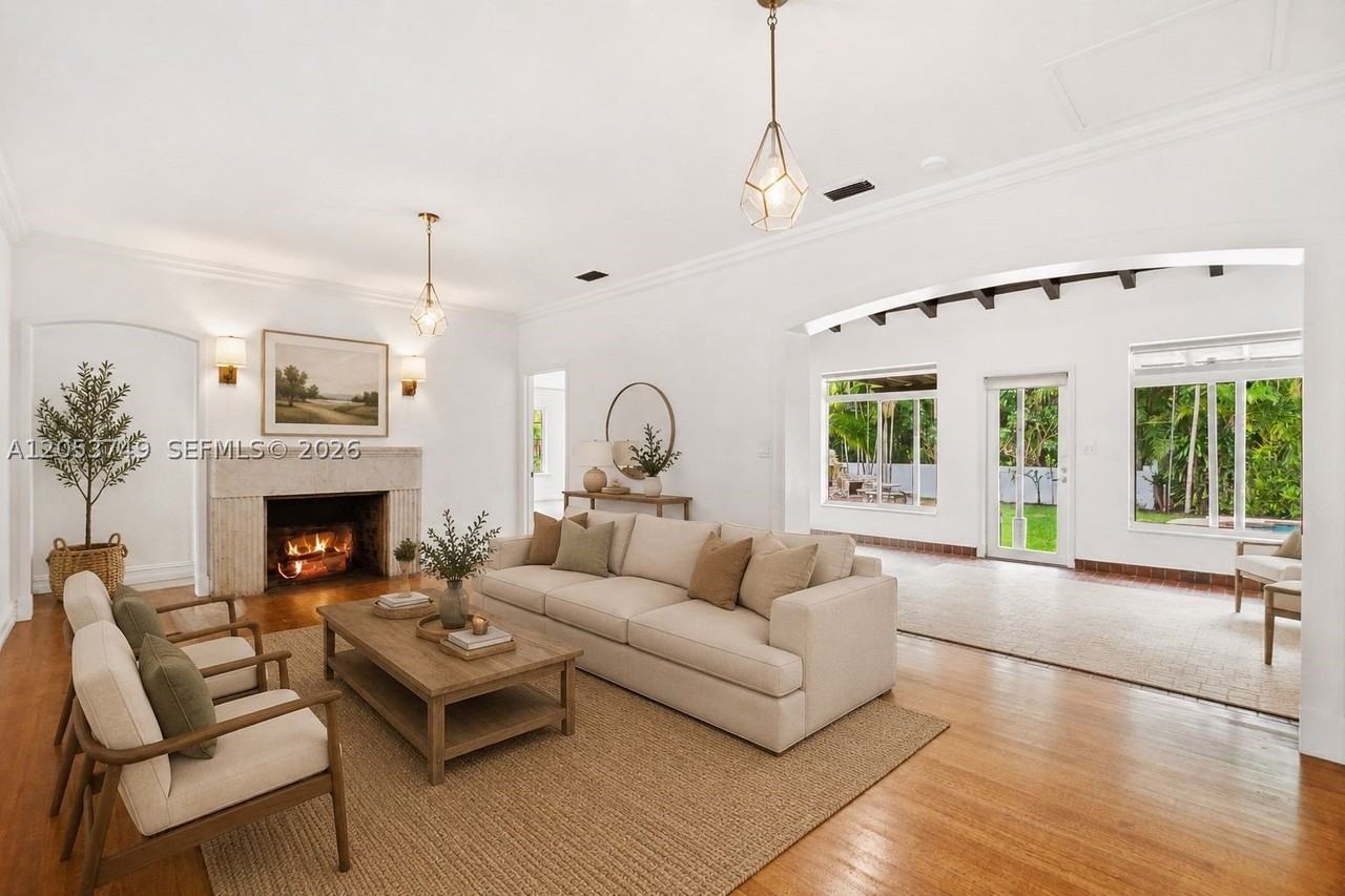 1808 Granada Blvd - Photo 4 of 35