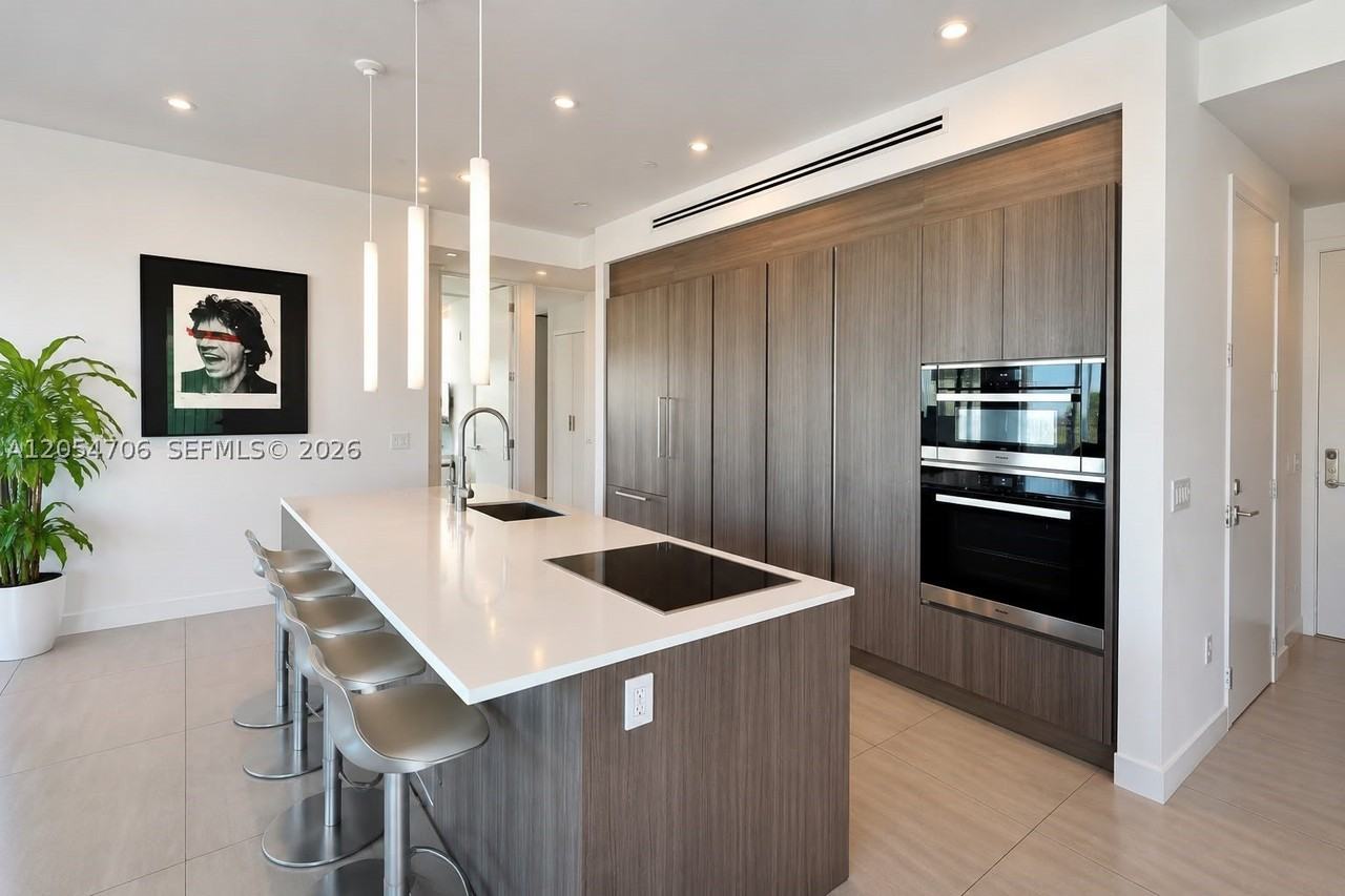 101 Sunrise Dr #A201 - Photo 5 of 22